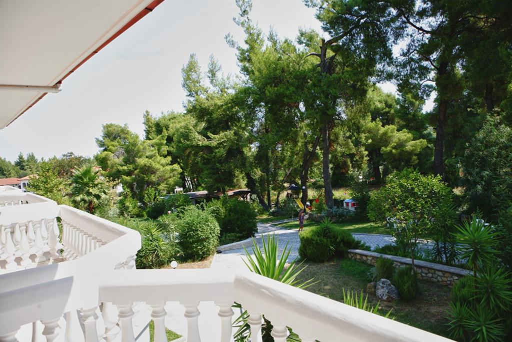 Chrouso Apartments Παλιούρι Εξωτερικό φωτογραφία
