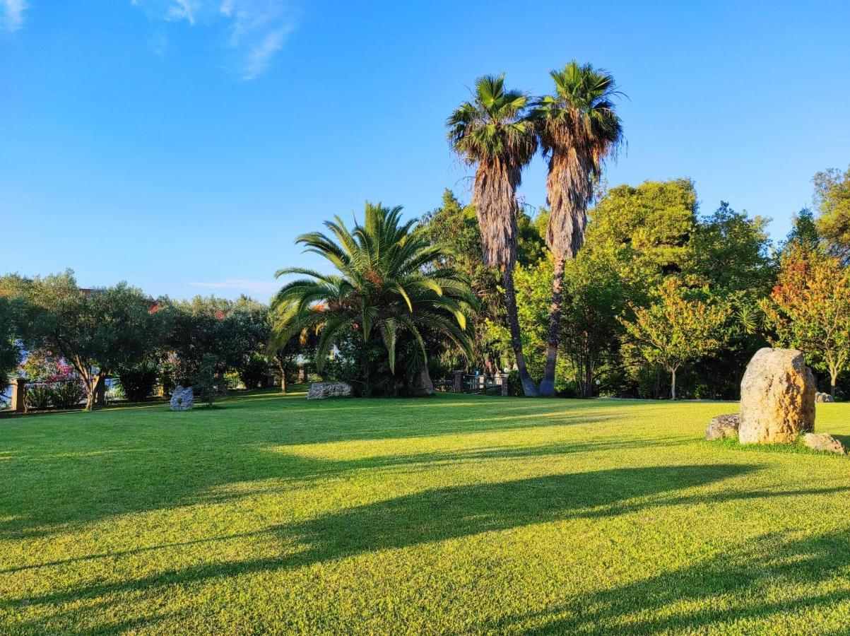 Chrouso Apartments Παλιούρι Εξωτερικό φωτογραφία