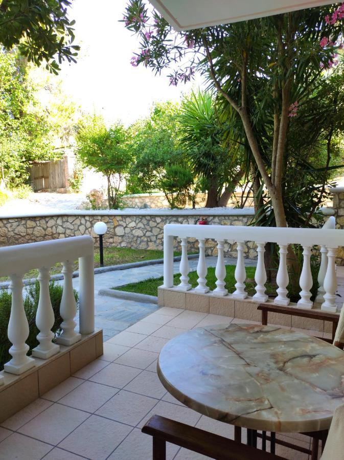 Chrouso Apartments Παλιούρι Εξωτερικό φωτογραφία